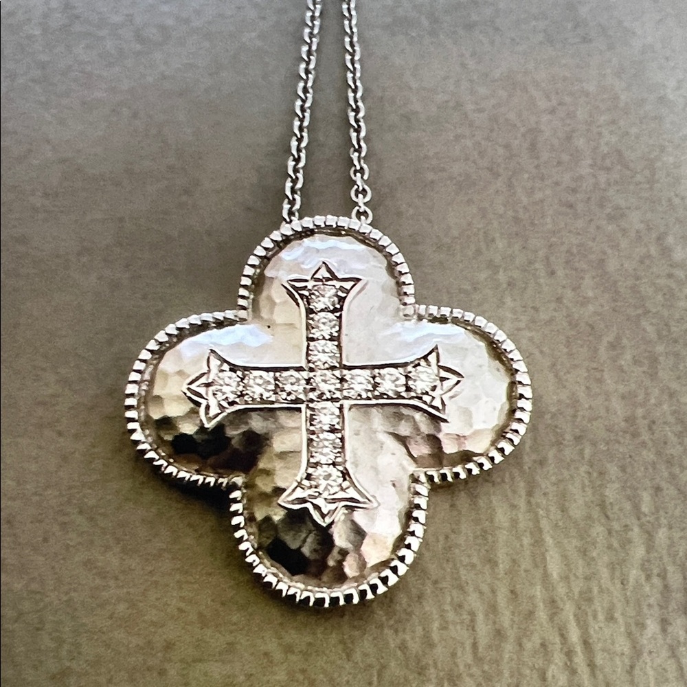 Gabriel & Co.925 Sterling Silver Woman’s 18” Diamond Cross Clover Necklace EUC - Picture 4 of 16